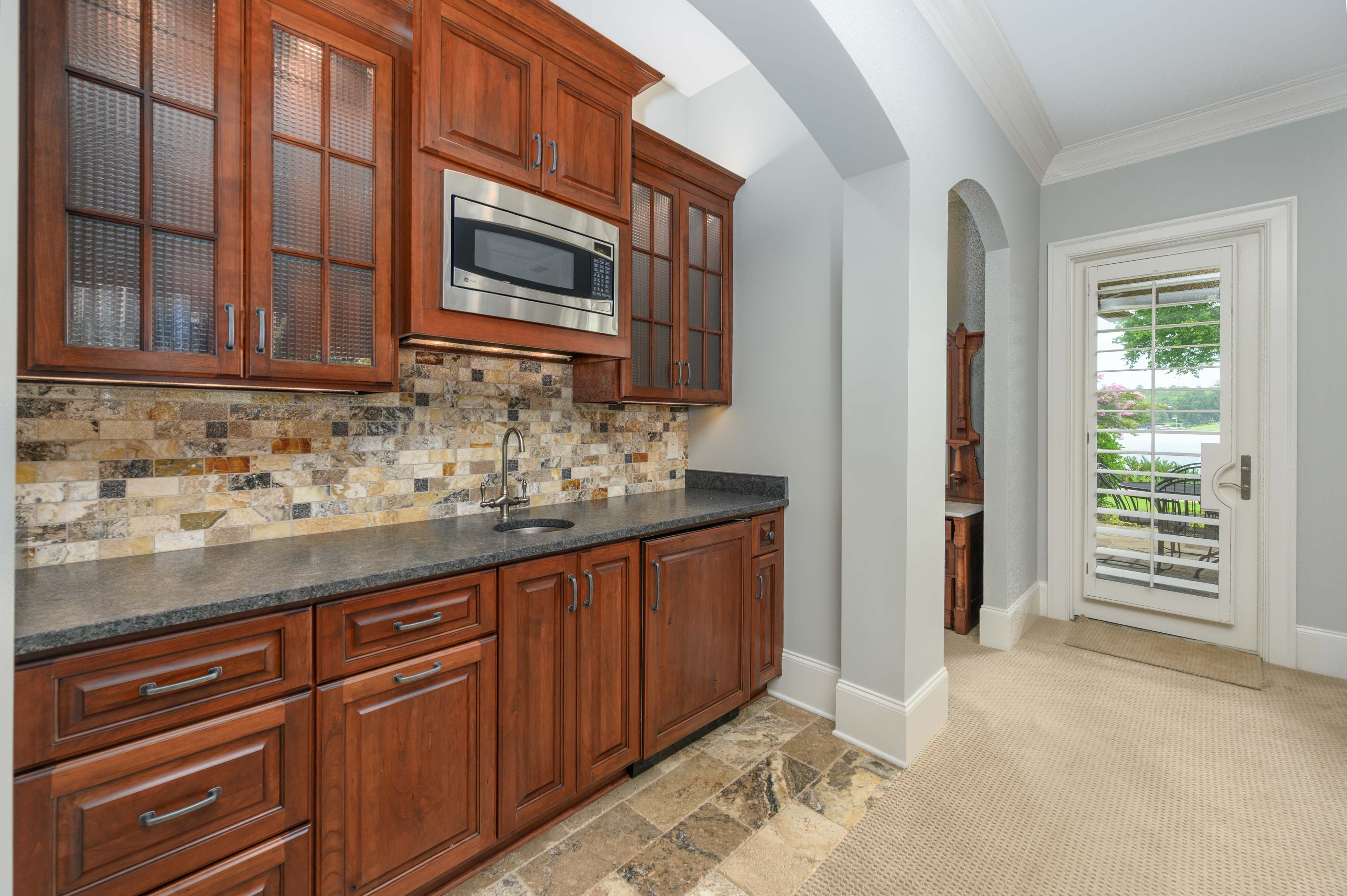 1331 Rose Creek image 35